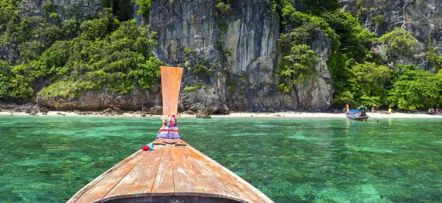 Mosquito Island Phi Phi Thailand